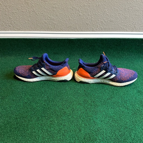 Adidas Ultra Boost - Picture 3 of 5